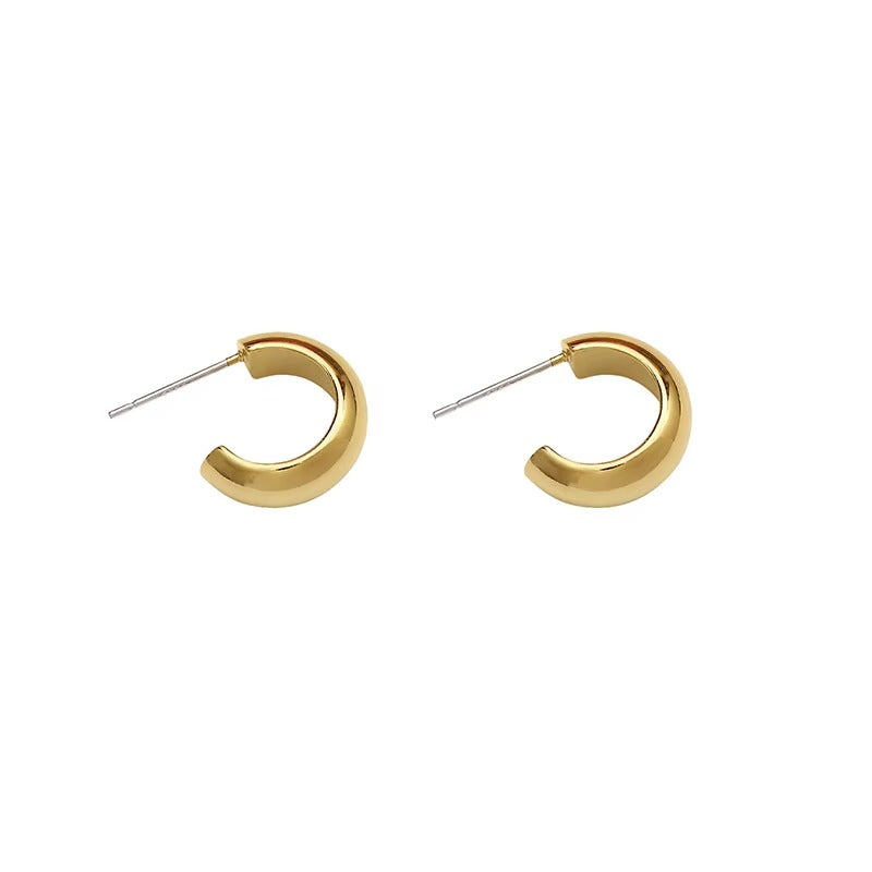 Gold chunky hoop earrings