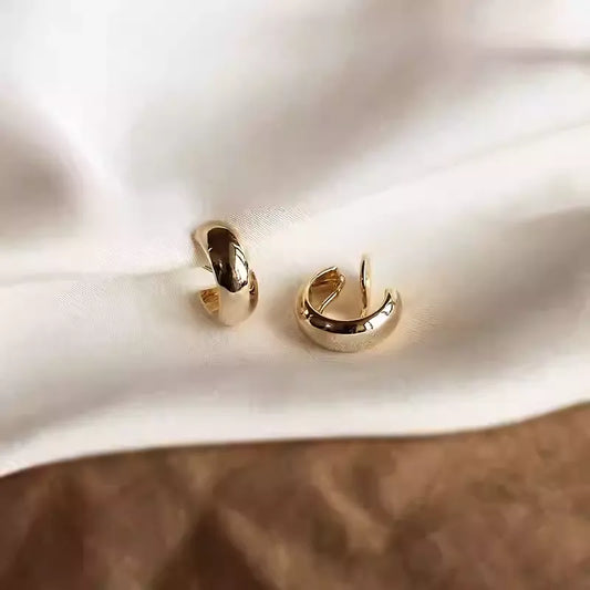 Gold chunky hoop earrings