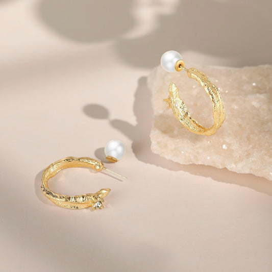 Solid gold hoop earrings/earclips with pearl