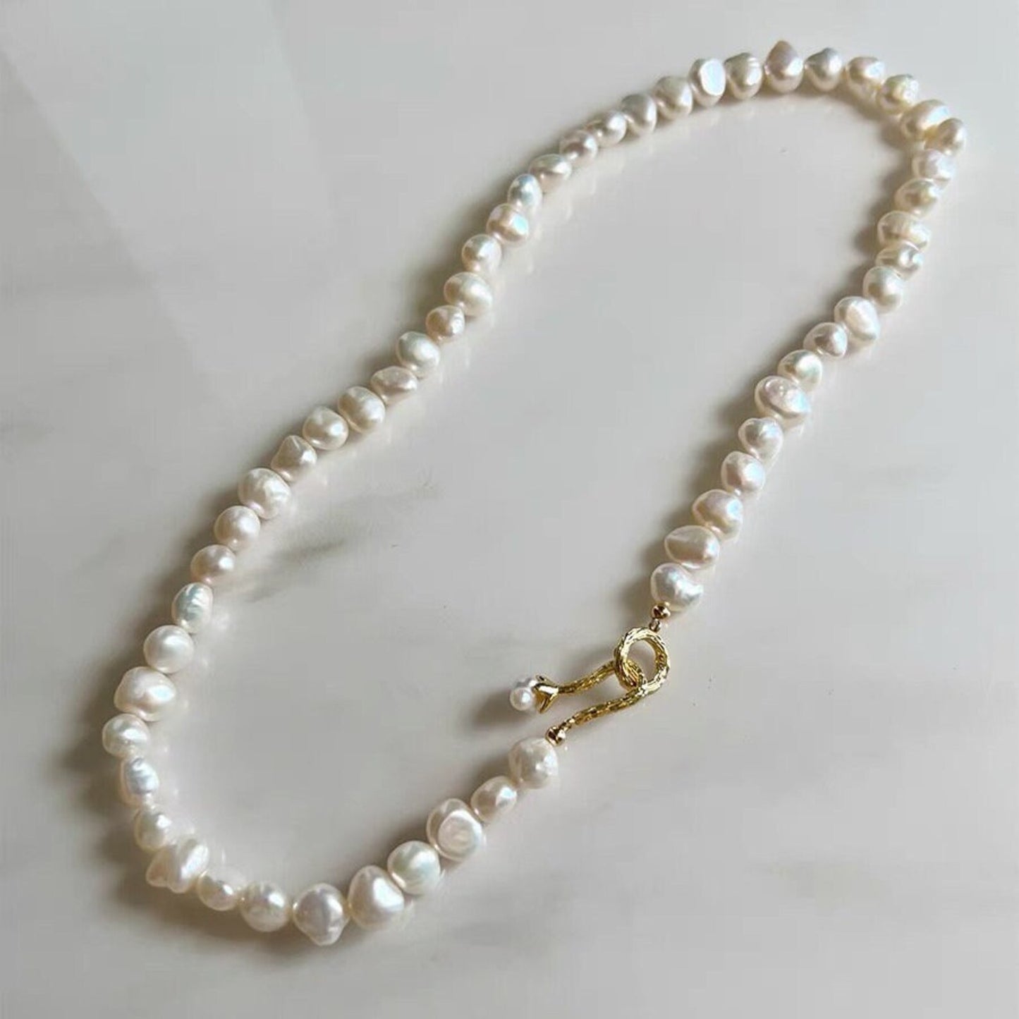 Natural baroque pearl necklace